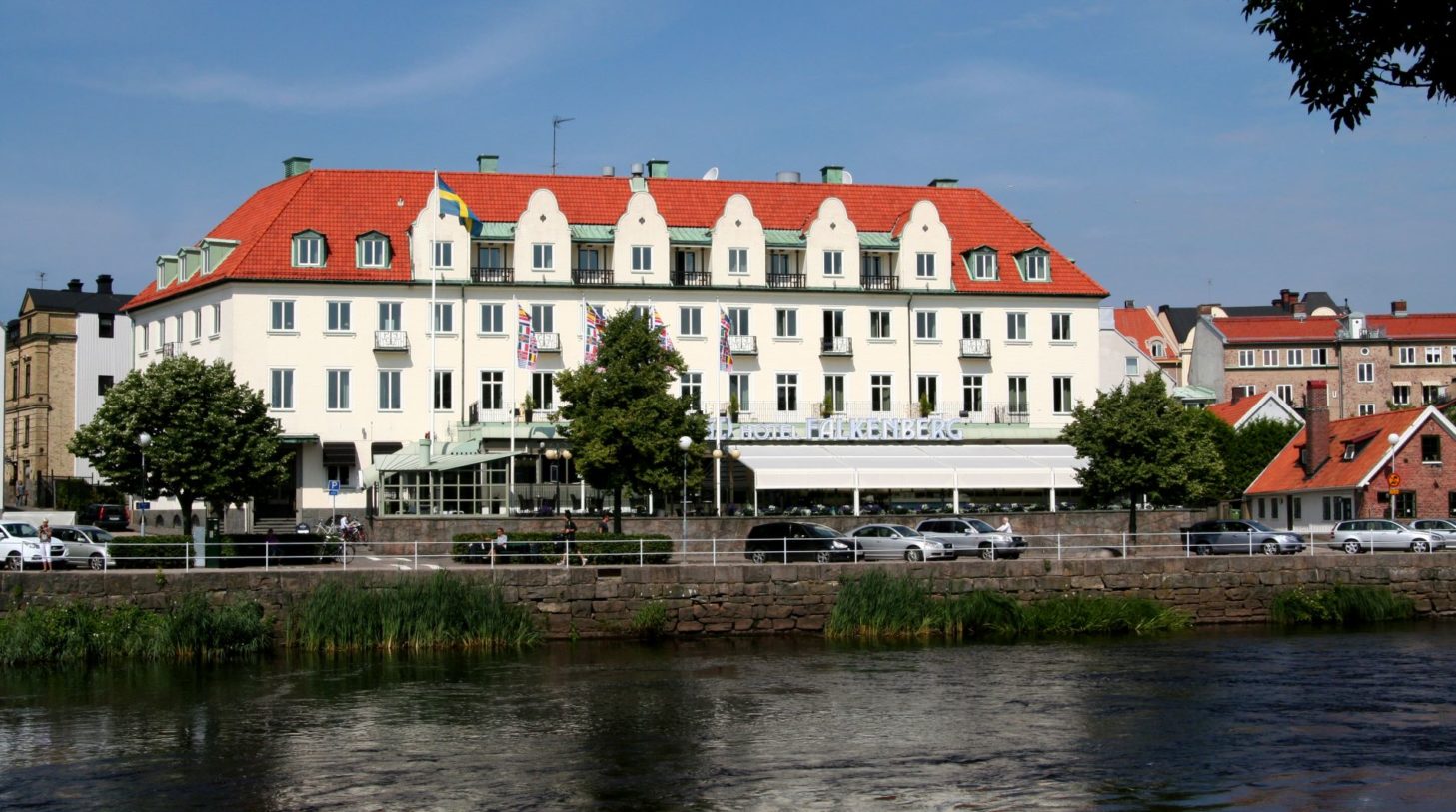 Harrys Pub_Grand Hotel_Falkenberg_Hunter Douglas_Senator Harrys Pub_Grand Hotel_Falkenberg_Hunter Douglas_Senator